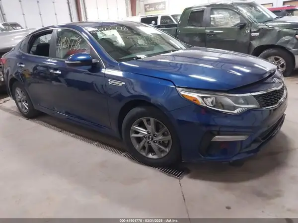5XXGT4L3XKG334248 2019 KIA OPTIMA - Image 1