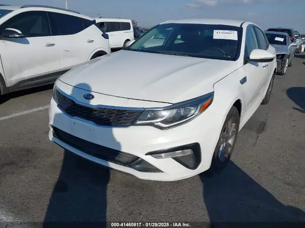 5XXGT4L3XKG335044 2019 KIA OPTIMA - Image 2