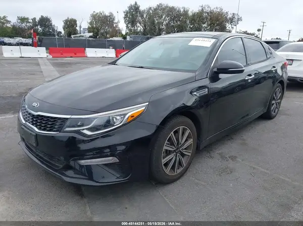 5XXGT4L3XKG335366 2019 KIA OPTIMA - Image 2