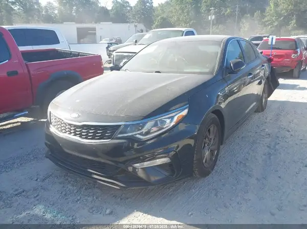 5XXGT4L3XKG335528 2019 KIA OPTIMA - Image 2