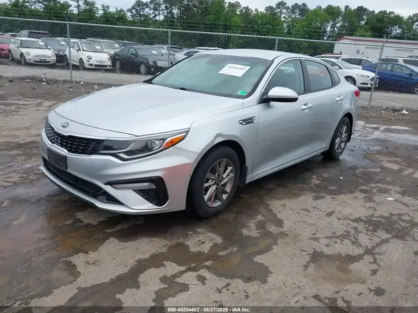 5XXGT4L3XKG335593 2019 KIA OPTIMA - Image 2