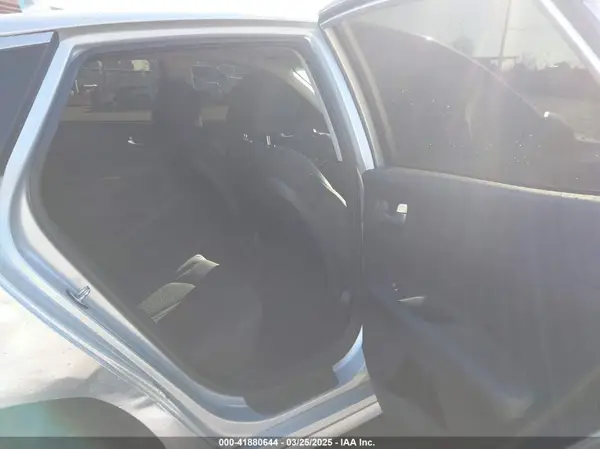 5XXGT4L3XKG336601 2019 KIA OPTIMA - Image 8