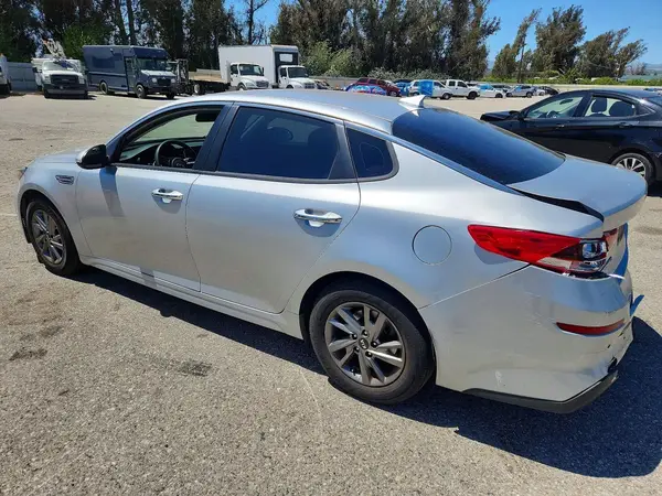 5XXGT4L3XKG337408 2019 KIA OPTIMA - Image 2