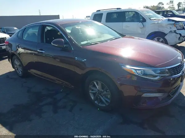 5XXGT4L3XKG339353 2019 KIA OPTIMA - Image 1