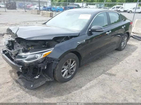 5XXGT4L3XKG339496 2019 KIA OPTIMA - Image 2