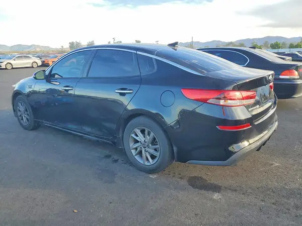 5XXGT4L3XKG339546 2019 KIA OPTIMA - Image 2