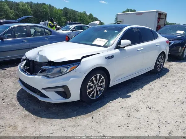 5XXGT4L3XKG339594 2019 KIA OPTIMA - Image 2