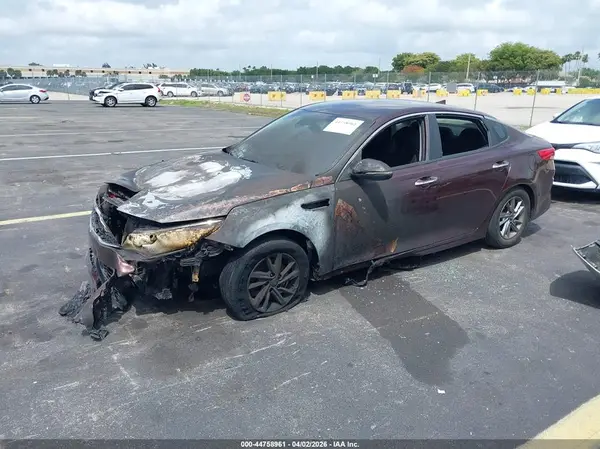 5XXGT4L3XKG339871 2019 KIA OPTIMA - Image 2