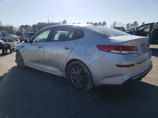5XXGT4L3XKG340938 2019 KIA OPTIMA - Image 2