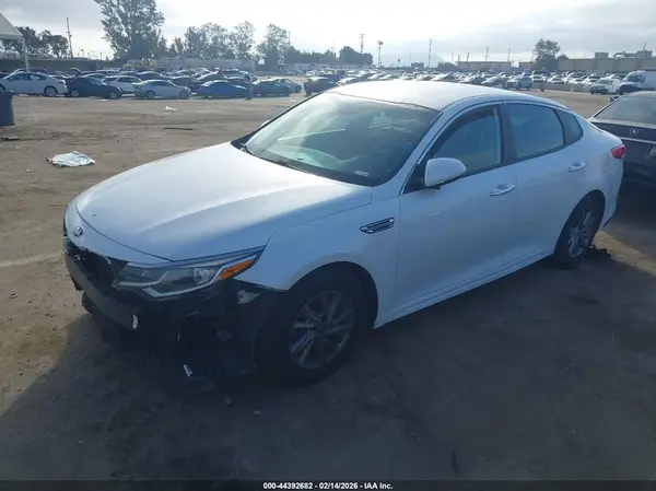 5XXGT4L3XKG342320 2019 KIA OPTIMA - Image 2