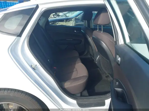 5XXGT4L3XKG342320 2019 KIA OPTIMA - Image 8