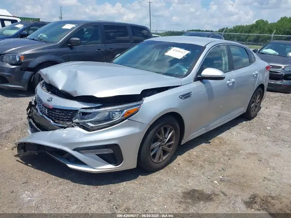 5XXGT4L3XKG345802 2019 KIA OPTIMA - Image 2