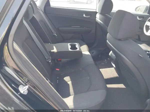 5XXGT4L3XKG349221 2019 KIA OPTIMA - Image 8