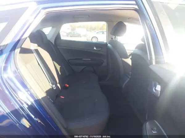 5XXGT4L3XKG349459 2019 KIA OPTIMA - Image 8