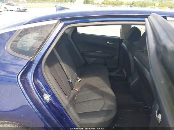 5XXGT4L3XKG351907 2019 KIA OPTIMA - Image 8