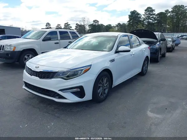5XXGT4L3XKG352555 2019 KIA OPTIMA - Image 2