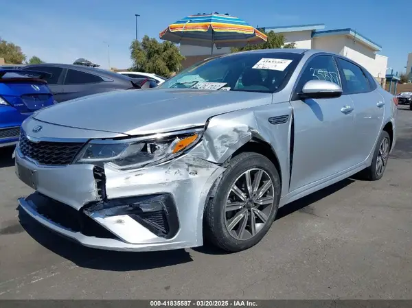 5XXGT4L3XKG355357 2019 KIA OPTIMA - Image 2