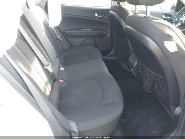 5XXGT4L3XKG357366 2019 KIA OPTIMA - Image 8