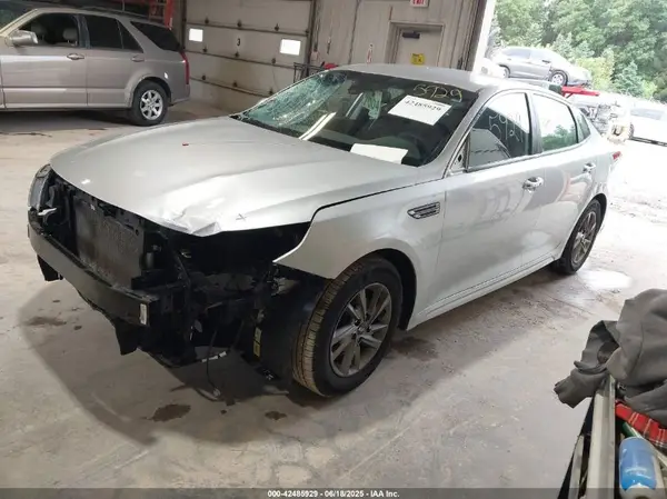 5XXGT4L3XKG358341 2019 KIA OPTIMA - Image 2