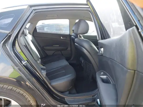 5XXGT4L3XKG359120 2019 KIA OPTIMA - Image 8