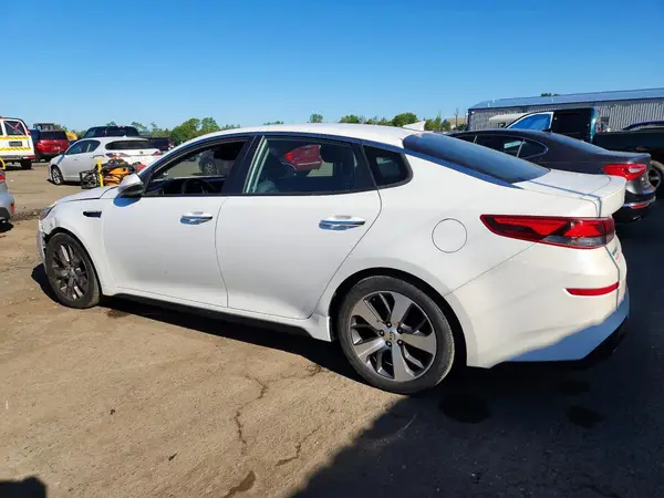 5XXGT4L3XKG360378 2019 KIA OPTIMA - Image 2