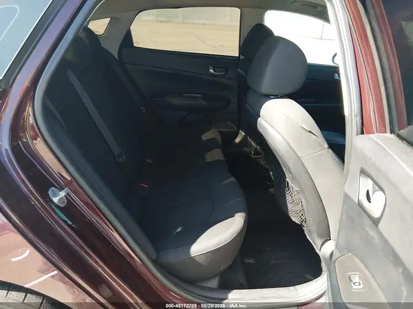 5XXGT4L3XKG363720 2019 KIA OPTIMA - Image 8