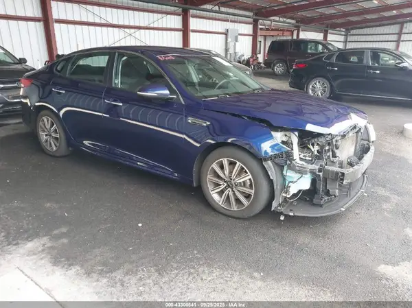 5XXGT4L3XKG366195 2019 KIA OPTIMA - Image 1