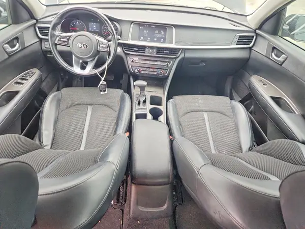 5XXGT4L3XKG368299 2019 KIA OPTIMA - Image 8