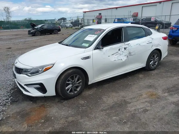 5XXGT4L3XKG368819 2019 KIA OPTIMA - Image 2