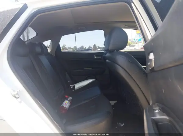 5XXGT4L3XKG370621 2019 KIA OPTIMA - Image 8
