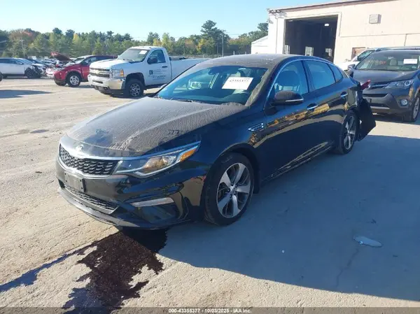 5XXGT4L3XKG372742 2019 KIA OPTIMA - Image 2