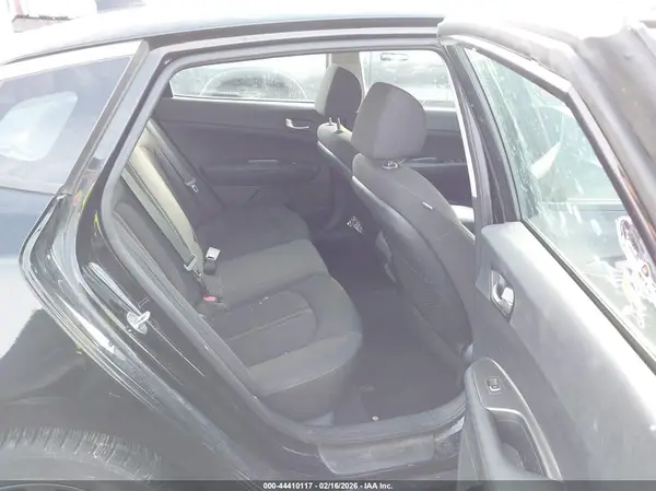 5XXGT4L3XKG375382 2019 KIA OPTIMA - Image 8