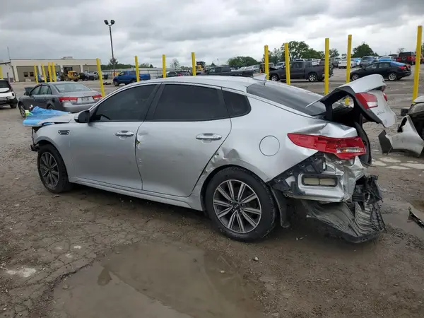 5XXGT4L3XKG377567 2019 KIA OPTIMA - Image 2