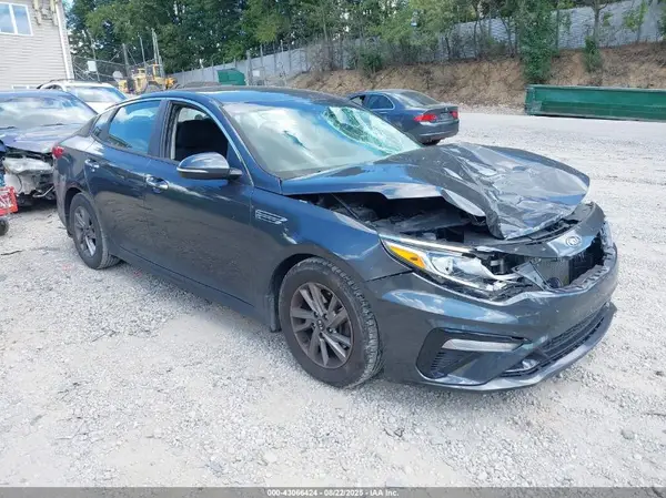 5XXGT4L3XKG378458 2019 KIA OPTIMA - Image 1