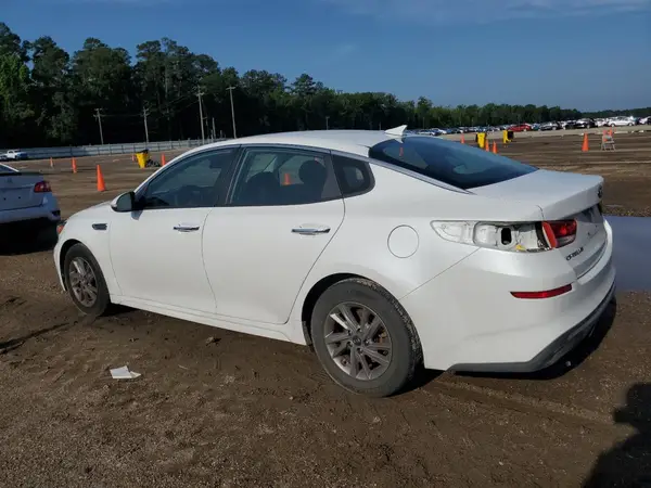 5XXGT4L3XLG379255 2020 KIA OPTIMA - Image 2