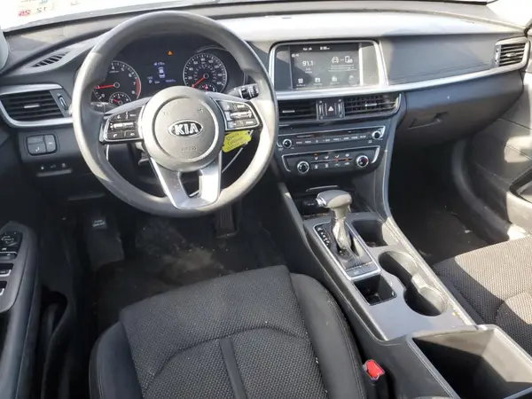 5XXGT4L3XLG379255 2020 KIA OPTIMA - Image 8