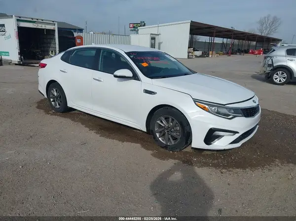 5XXGT4L3XLG380356 2020 KIA OPTIMA - Image 1