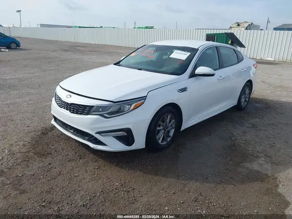 5XXGT4L3XLG380356 2020 KIA OPTIMA - Image 2