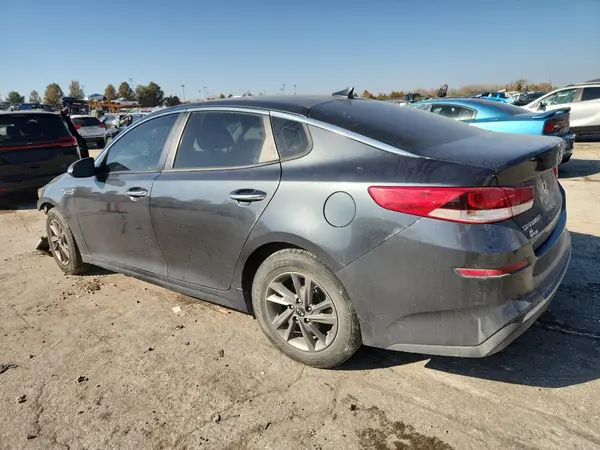5XXGT4L3XLG380826 2020 KIA OPTIMA - Image 2