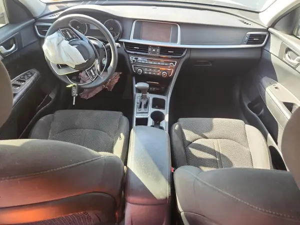 5XXGT4L3XLG380826 2020 KIA OPTIMA - Image 8