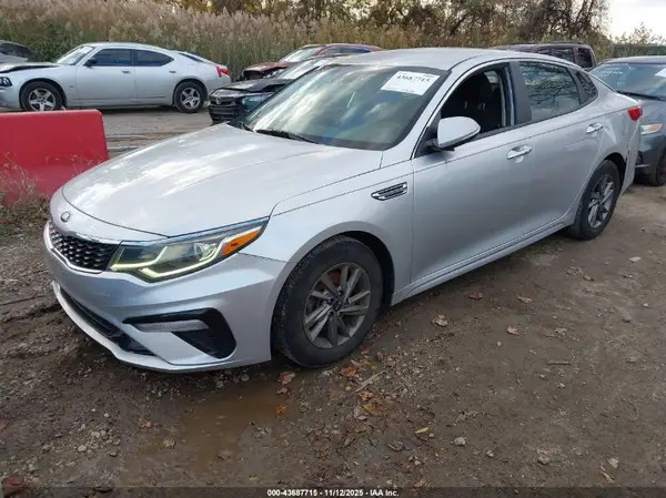 5XXGT4L3XLG382382 2020 KIA OPTIMA - Image 2
