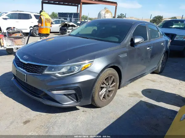 5XXGT4L3XLG382768 2020 KIA OPTIMA - Image 2