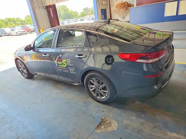 5XXGT4L3XLG383600 2020 KIA OPTIMA - Image 2