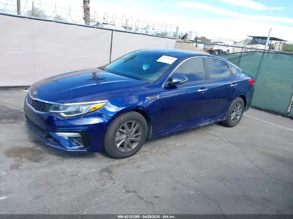 5XXGT4L3XLG386786 2020 KIA OPTIMA - Image 2