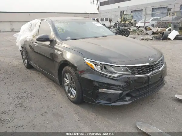 5XXGT4L3XLG388697 2020 KIA OPTIMA - Image 1