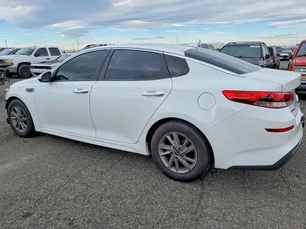 5XXGT4L3XLG390191 2020 KIA OPTIMA - Image 2
