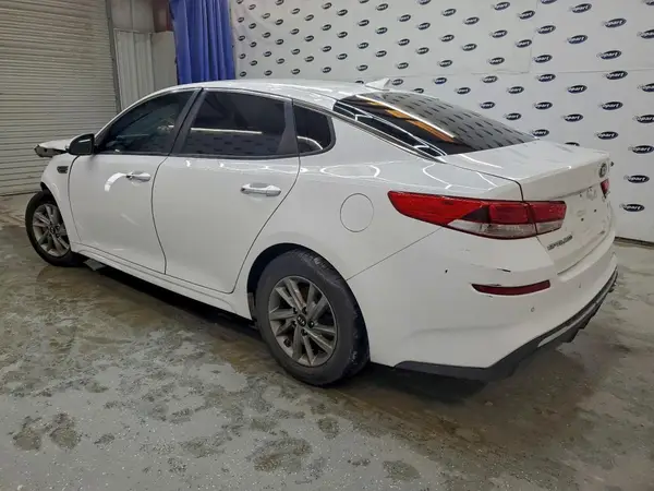 5XXGT4L3XLG392006 2020 KIA OPTIMA - Image 2