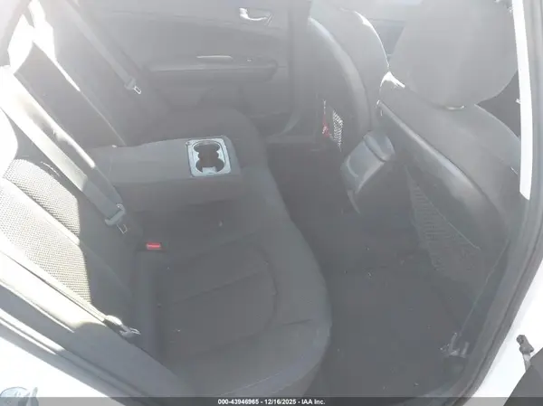 5XXGT4L3XLG392233 2020 KIA OPTIMA - Image 8