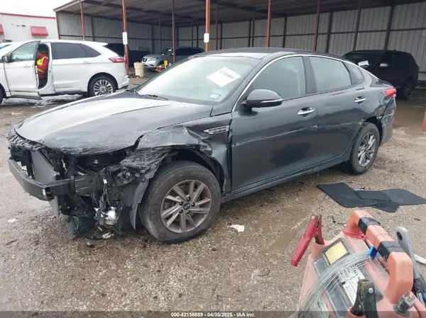 5XXGT4L3XLG392667 2020 KIA OPTIMA - Image 2