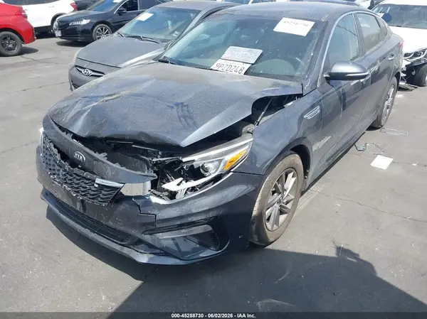5XXGT4L3XLG393429 2020 KIA OPTIMA - Image 2